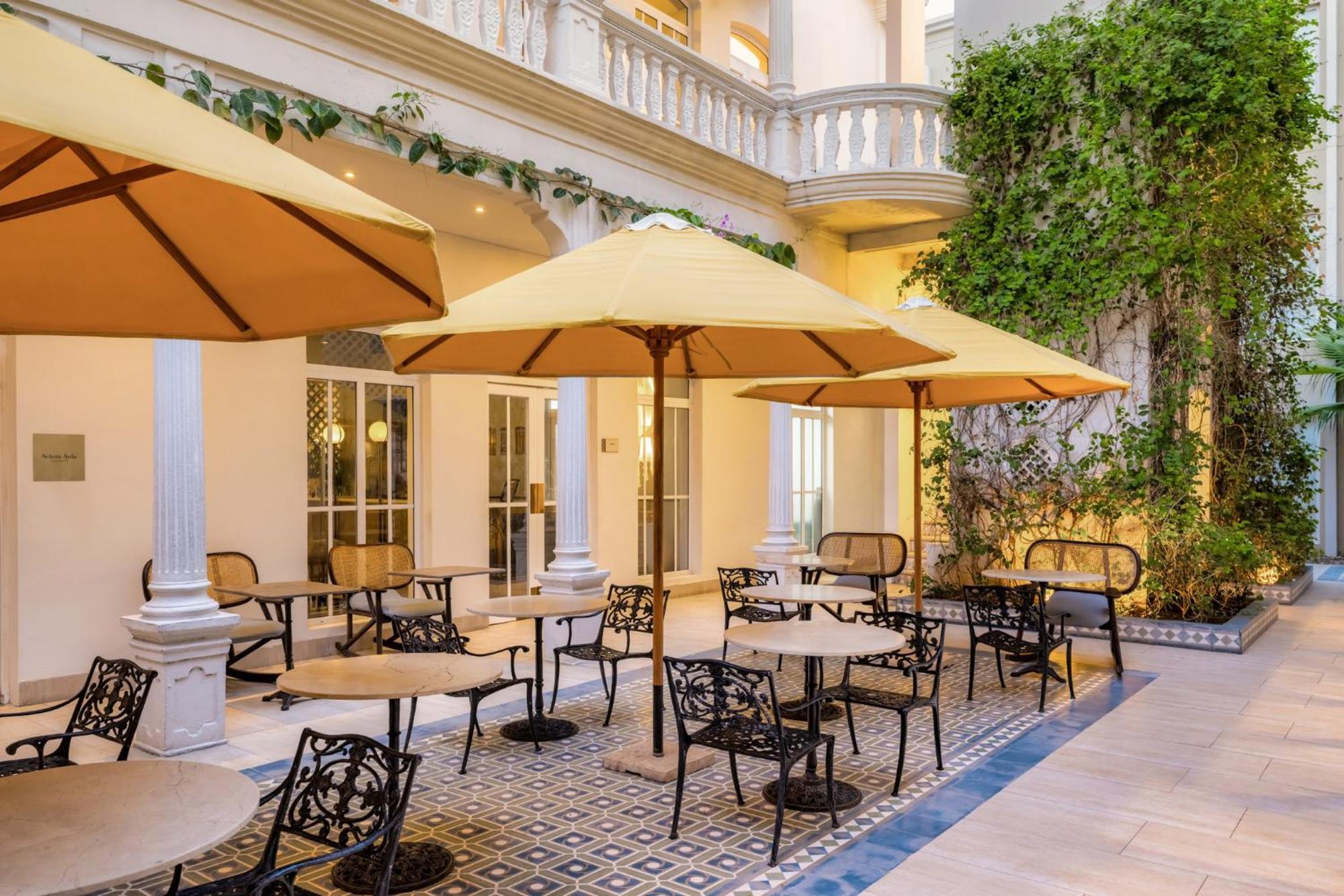 Ermita Cartagena, A Tribute Portfolio